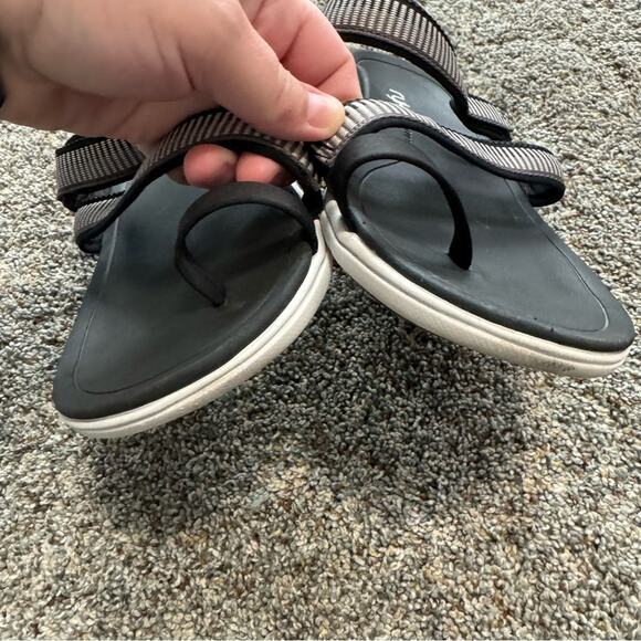 Ryka Women's Stella Toe Loop Sandal Size 11 WIDE Black Adjustable Strap - Picture 2 of 10